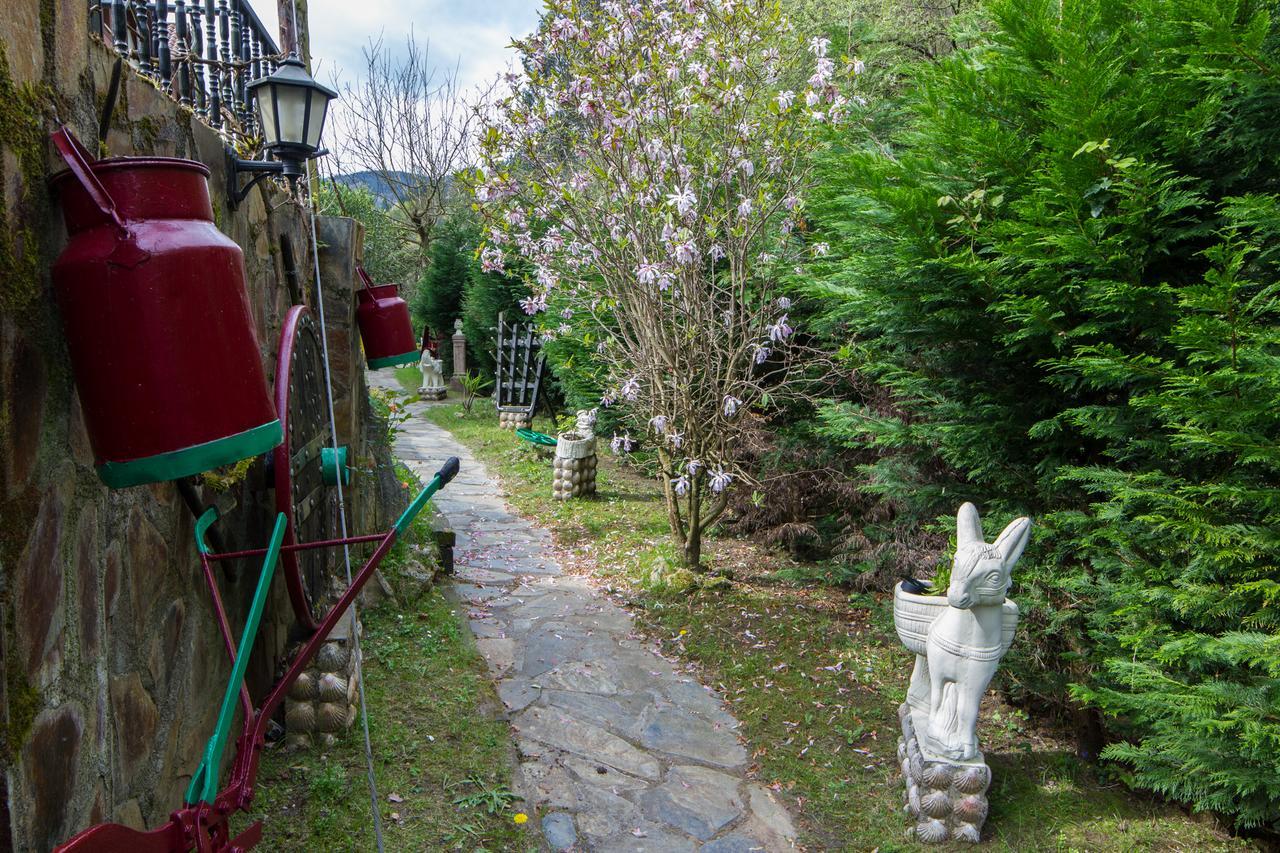 Adeko Hotel Баракальдо Екстер'єр фото